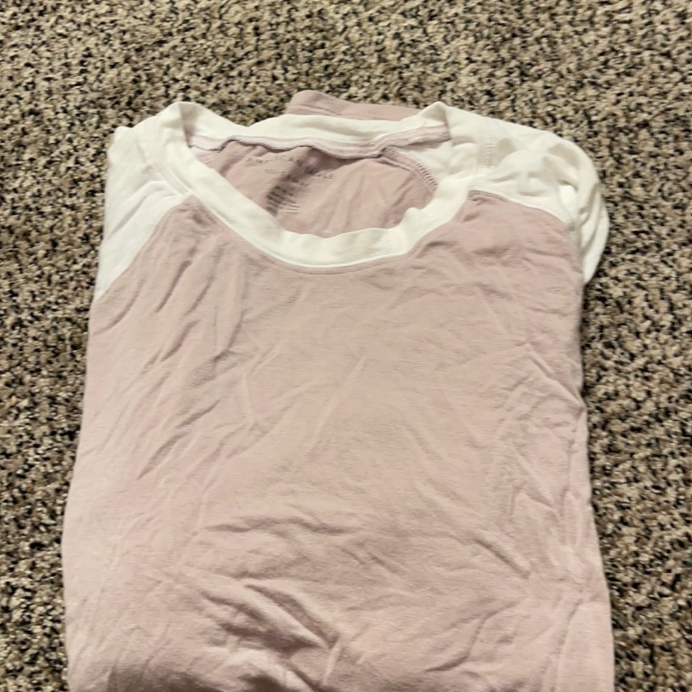 American Eagle. medium